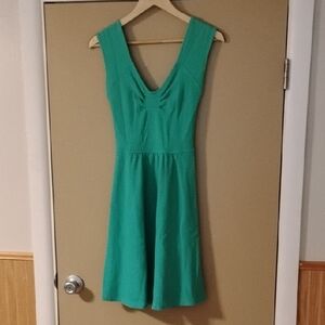 Excellent Sz 4 Anthropologie Matilde Dress Stretch Flattering, Unique, Stunning!